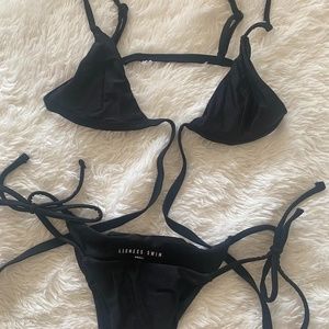 Lioness Official swim 🖤🖤🖤